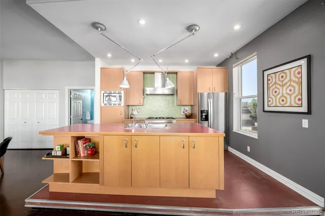 $2,200 | 277 North Broadway, Unit 204, Denver, CO 80203