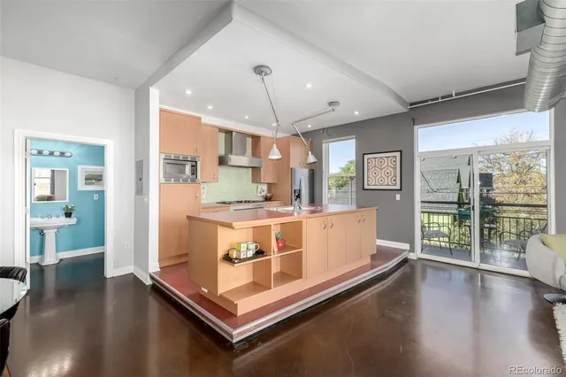 $2,200 | 277 North Broadway, Unit 204, Denver, CO 80203