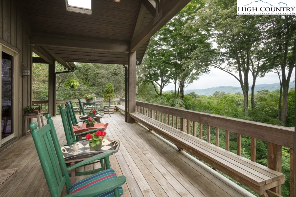 310 Boulder Ridge Road Linville, NC 28646 - Photo 11 of 29 Gallery Image 11