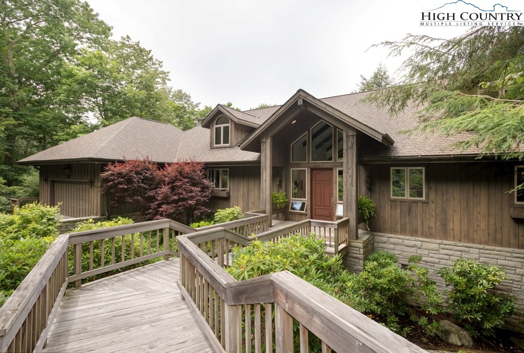 310 Boulder Ridge Road Linville, NC 28646 - Photo 2 of 29 Gallery Image 2