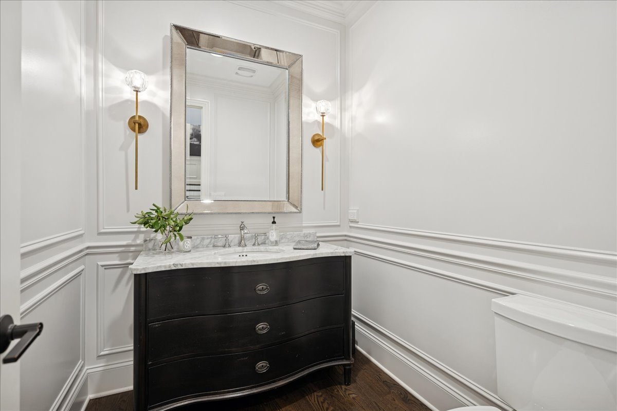 119 Sheridan Road Wilmette, IL 60091 - Photo 19 of 46
