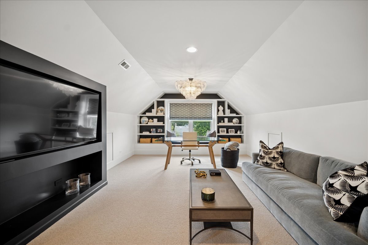 119 Sheridan Road Wilmette, IL 60091 - Photo 30 of 46