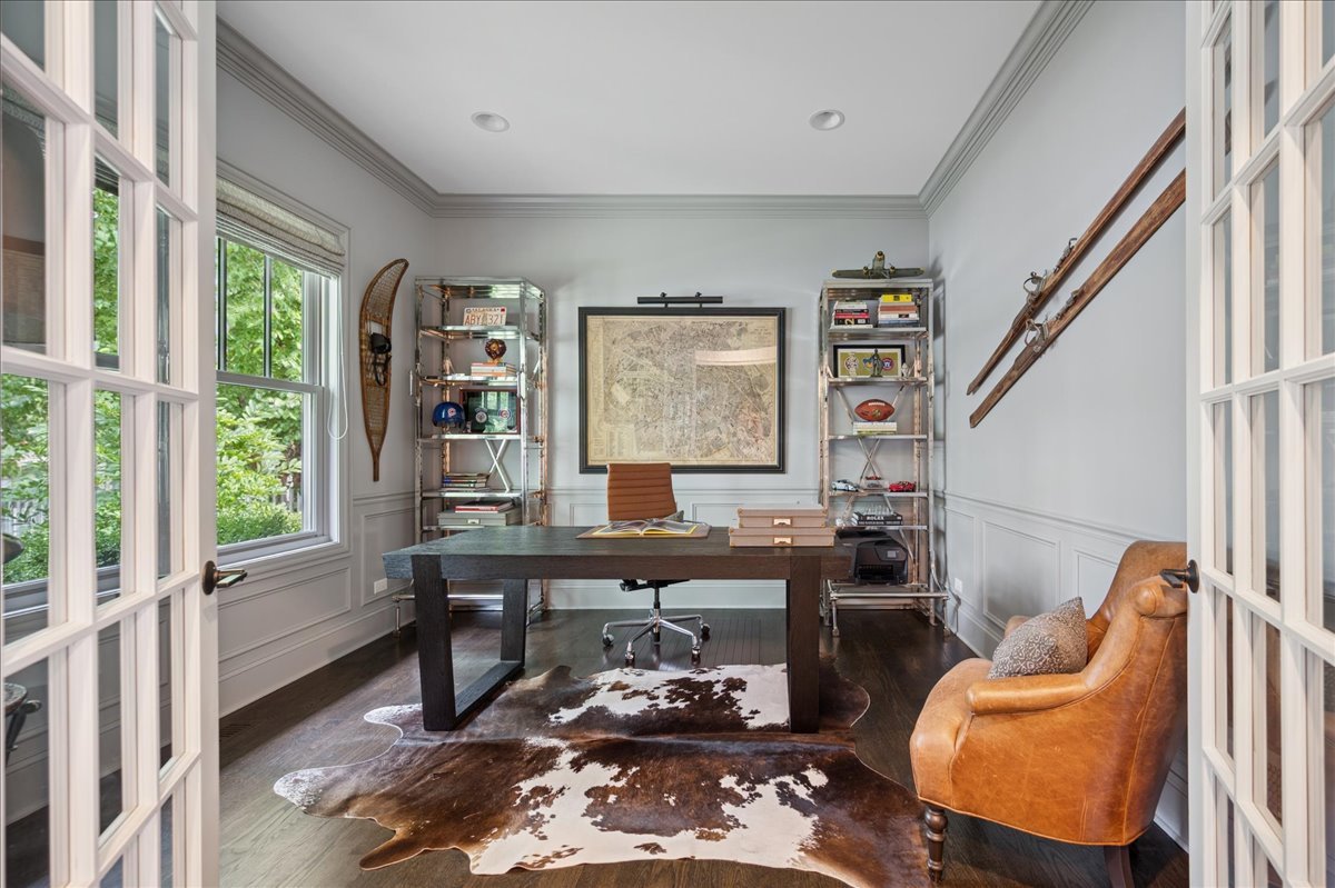 119 Sheridan Road Wilmette, IL 60091 - Photo 5 of 46