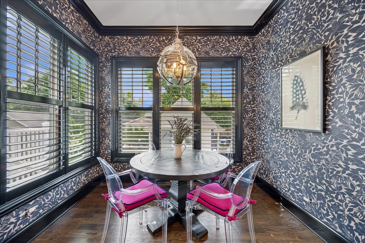 119 Sheridan Road Wilmette, IL 60091 - Photo 10 of 46