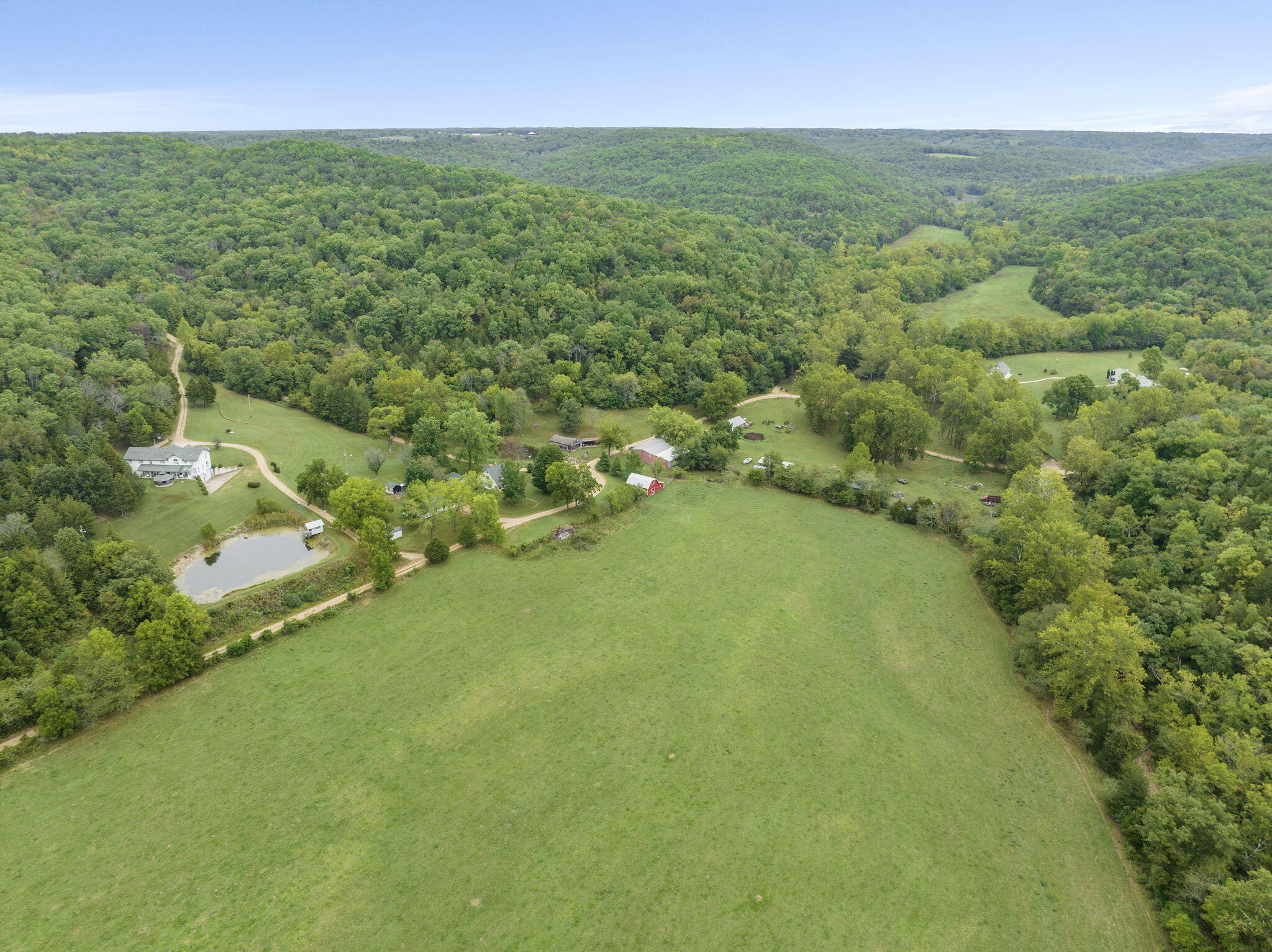 735 Co Road Sparta, MO 65753 - Photo 5 of 73 Ozark Mountain Estate