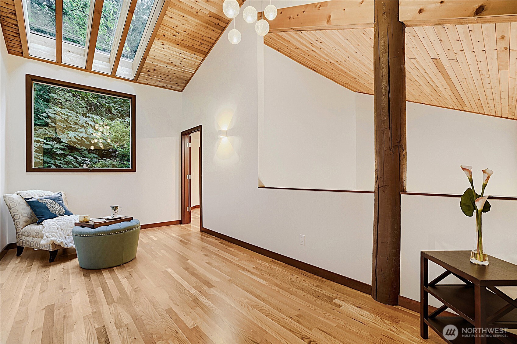 13020 Squak Mountain Road Southeast Issaquah, WA 98027 - Photo 26 of 40