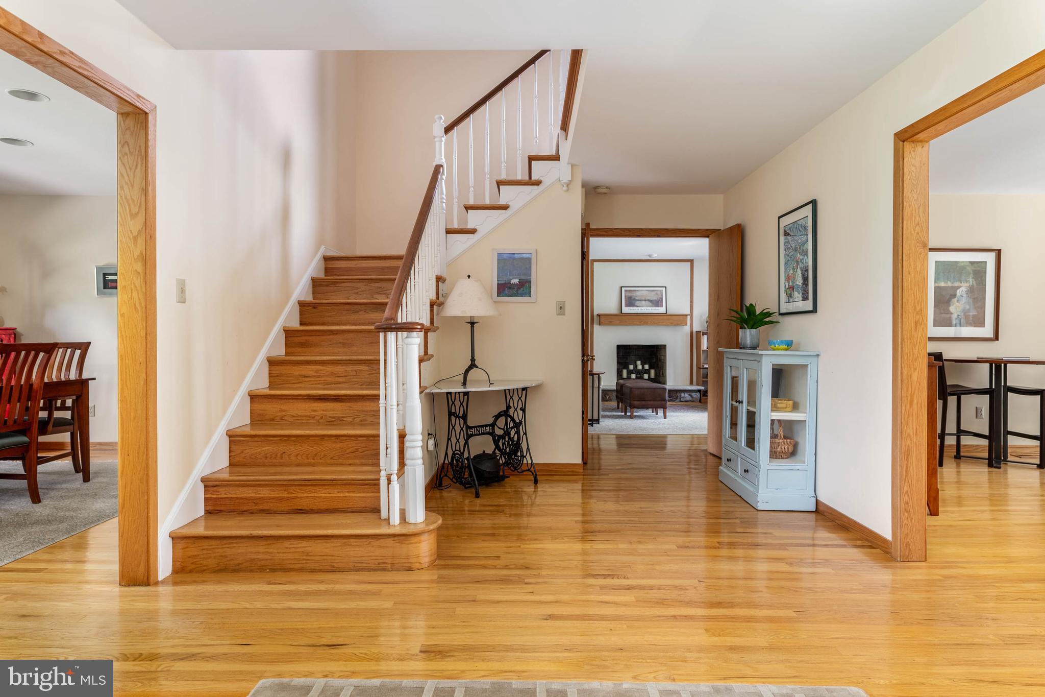 424 Gilpin Road Narberth, PA 19096 - Photo 2 of 38 Foyer.
