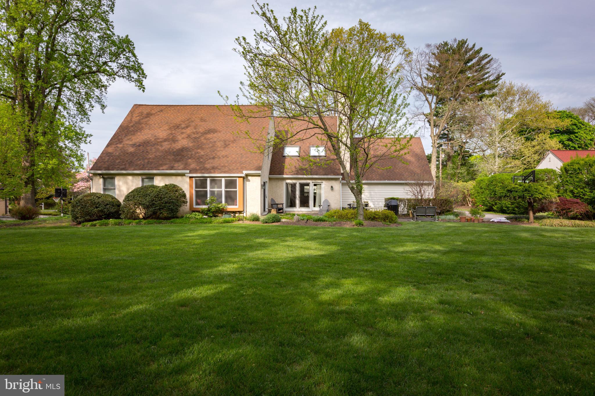 424 Gilpin Road Narberth, PA 19096 - Photo 36 of 38 Rear Exterior.