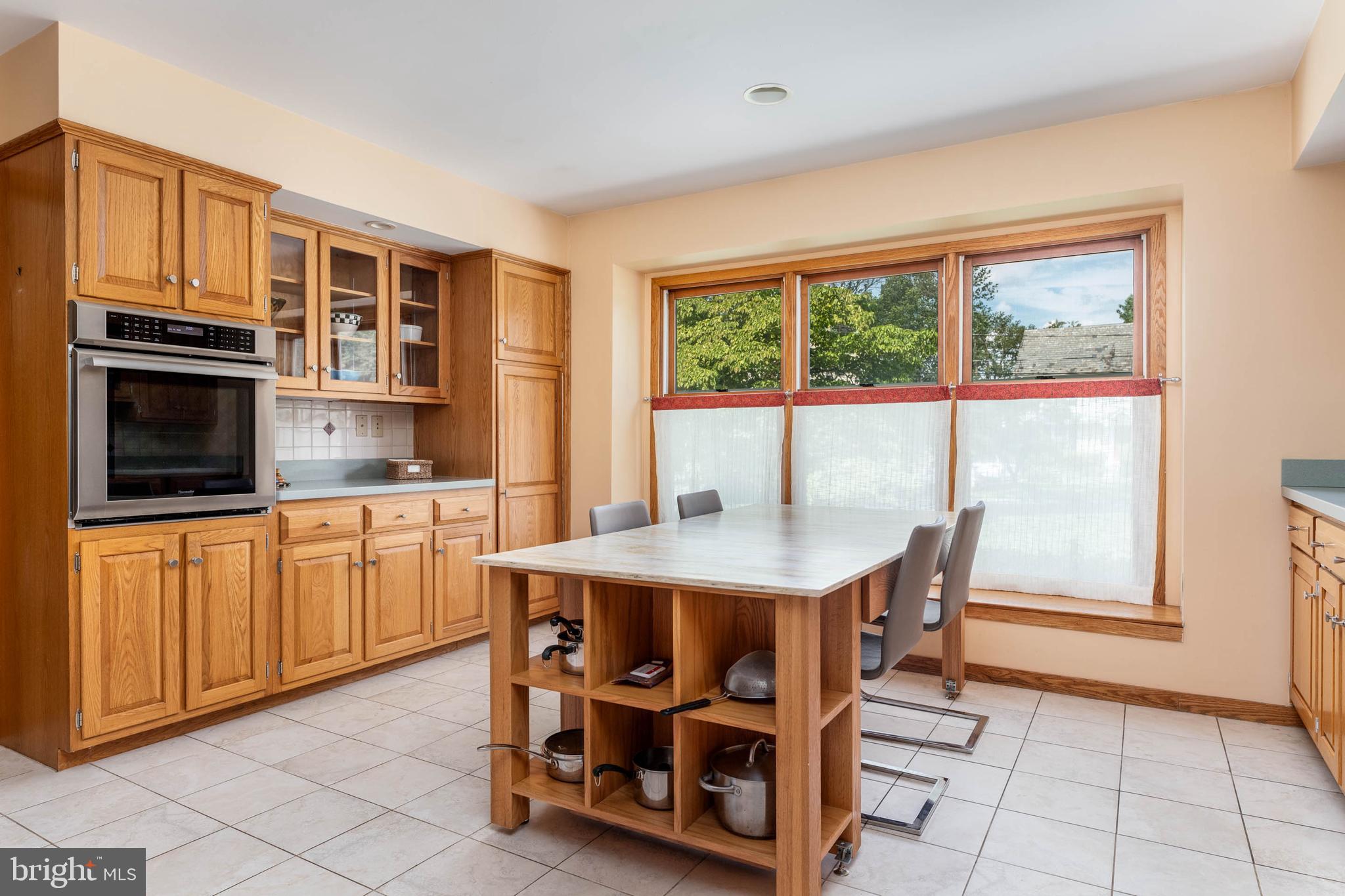 424 Gilpin Road Narberth, PA 19096 - Photo 8 of 38 Kitchen.