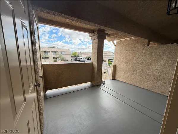 $1,299 | 1401 Michael Way, Unit 231, Las Vegas, NV 89108