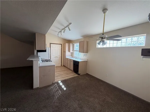 $1,299 | 1401 Michael Way, Unit 231, Las Vegas, NV 89108