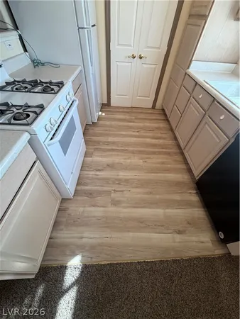 $1,350 | 1401 Michael Way, Unit 231, Las Vegas, NV 89108