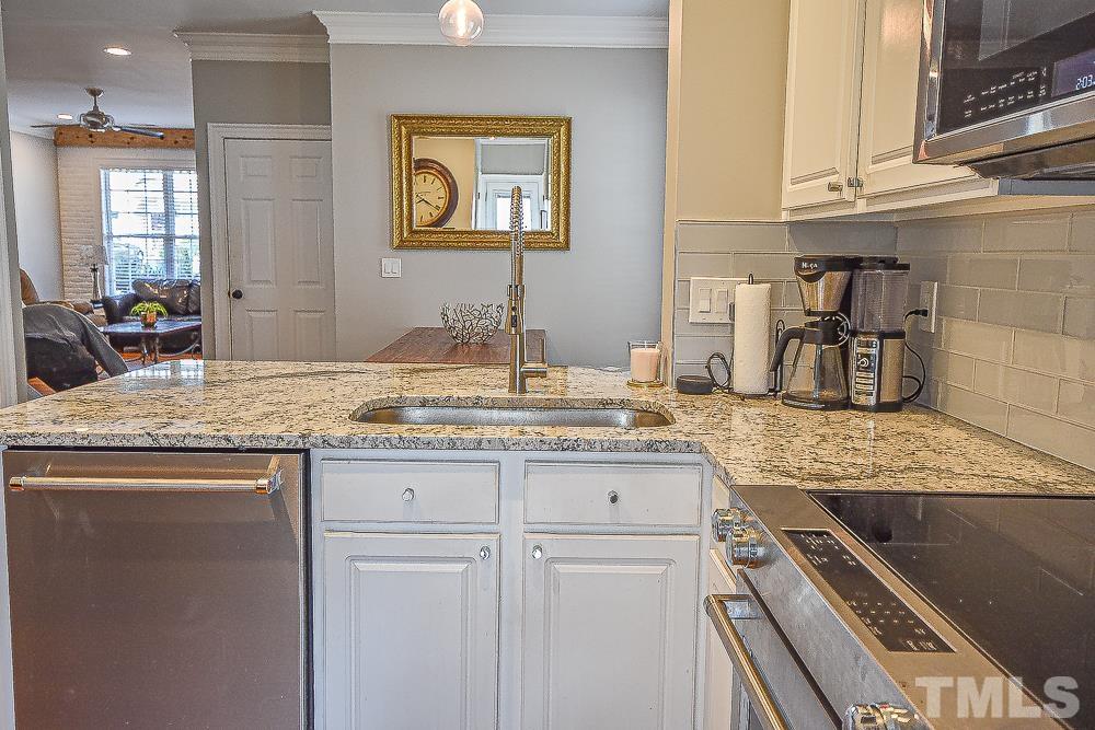 1916 Barngate Way Raleigh, NC 27614 - Photo 3 of 17 Gallery Image 3