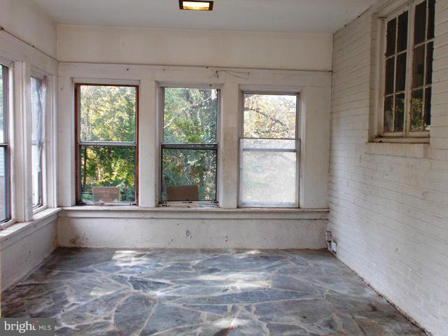 1117 Harkins Road Pylesville, MD 21132 - Photo 9 of 27 Sun Room w/Green Marble Floors