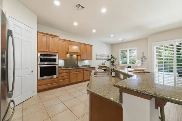 $689,000 | 2159 Knollwood Court, Manteca, CA 95336