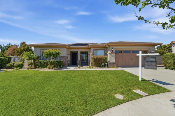 $689,000 | 2159 Knollwood Court, Manteca, CA 95336