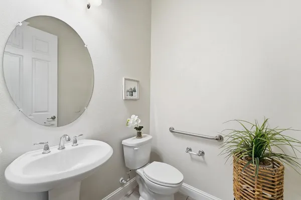 $689,000 | 2159 Knollwood Court, Manteca, CA 95336