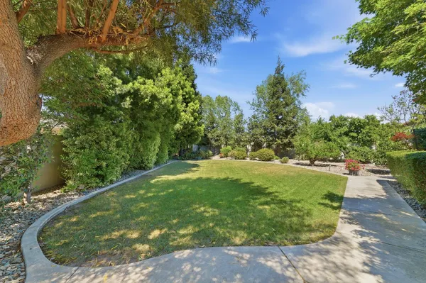 $689,000 | 2159 Knollwood Court, Manteca, CA 95336