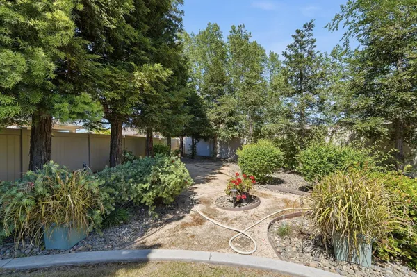 $689,000 | 2159 Knollwood Court, Manteca, CA 95336