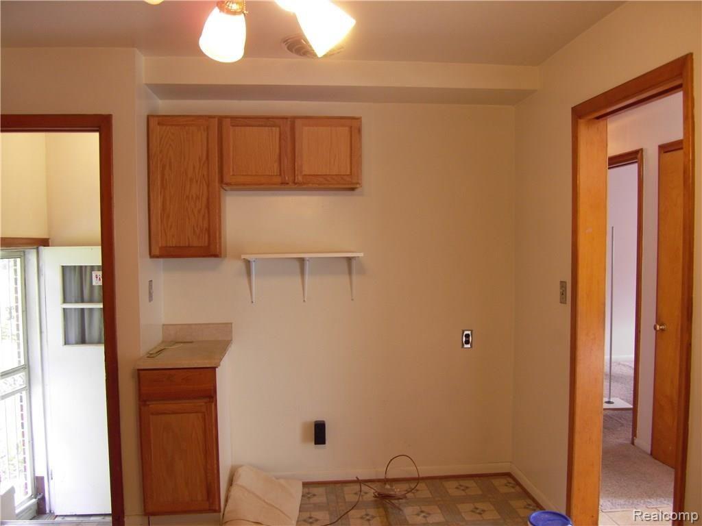 27100 Colgate Street Inkster, MI 48141 - Photo 12 of 27 Kitchen view for appliance, range, refrigerator and microwave.