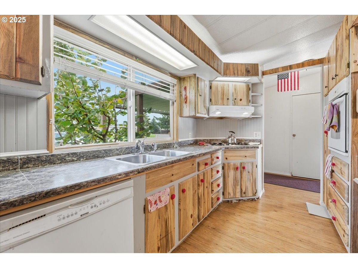 4730 Auburn Road Northeast, Unit 72 Salem, OR 97301 - Photo 9 of 33