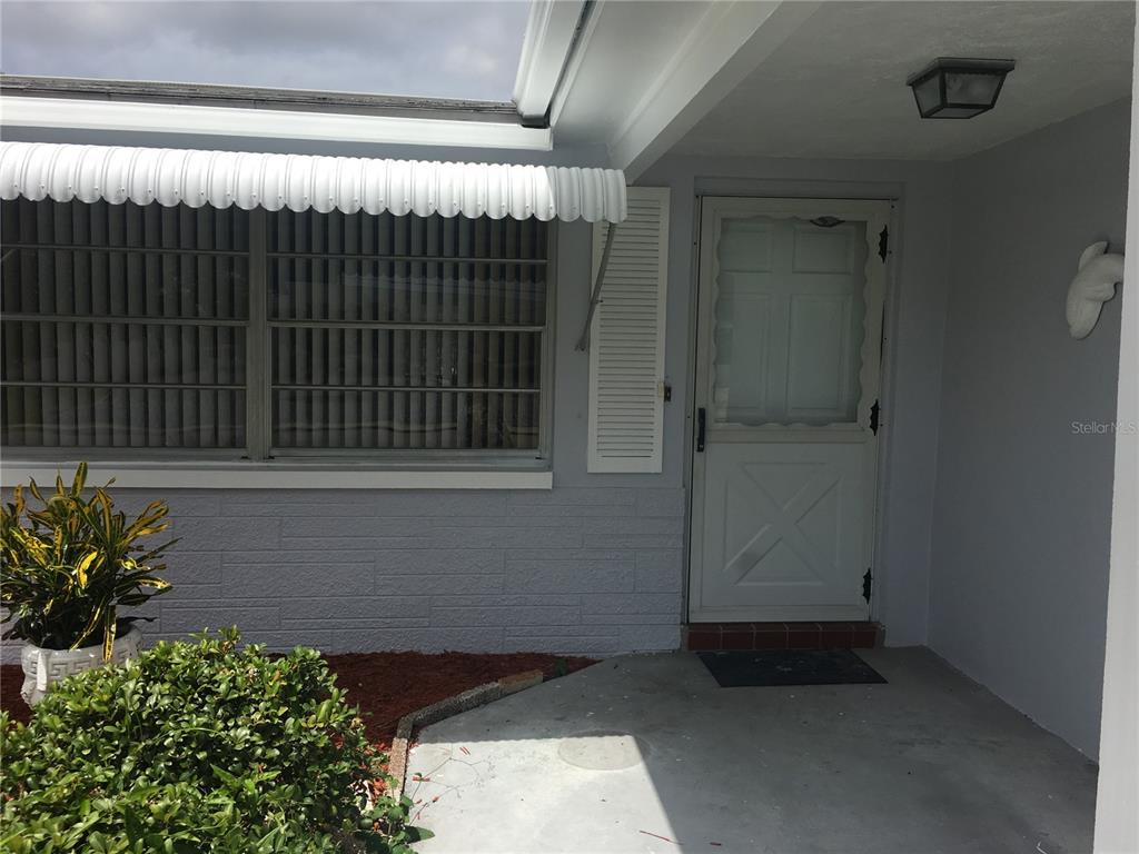 3633 Cockatoo Drive New Port Richey, FL 34652 - Photo 3 of 17