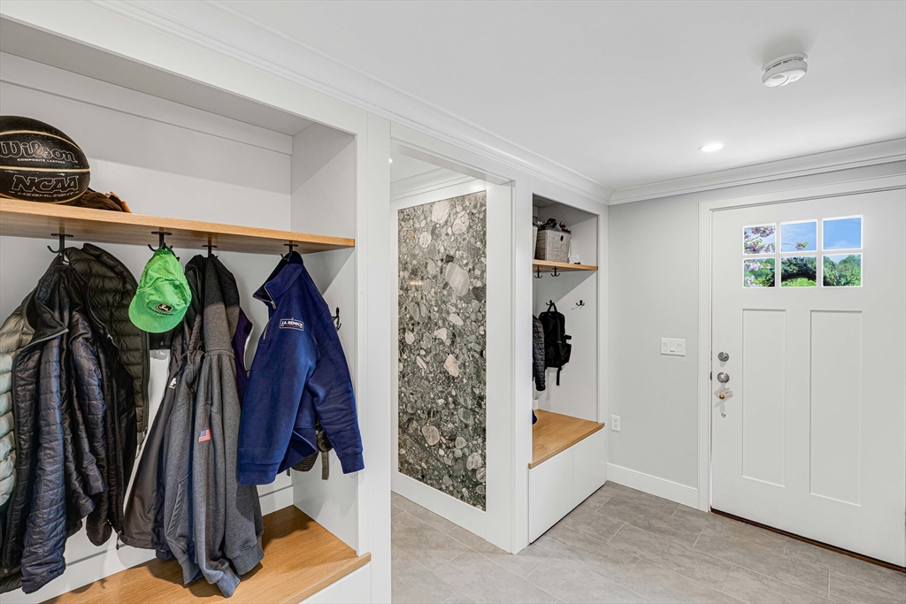 37 Mill Street Amesbury, MA 01913 - Photo 27 of 41