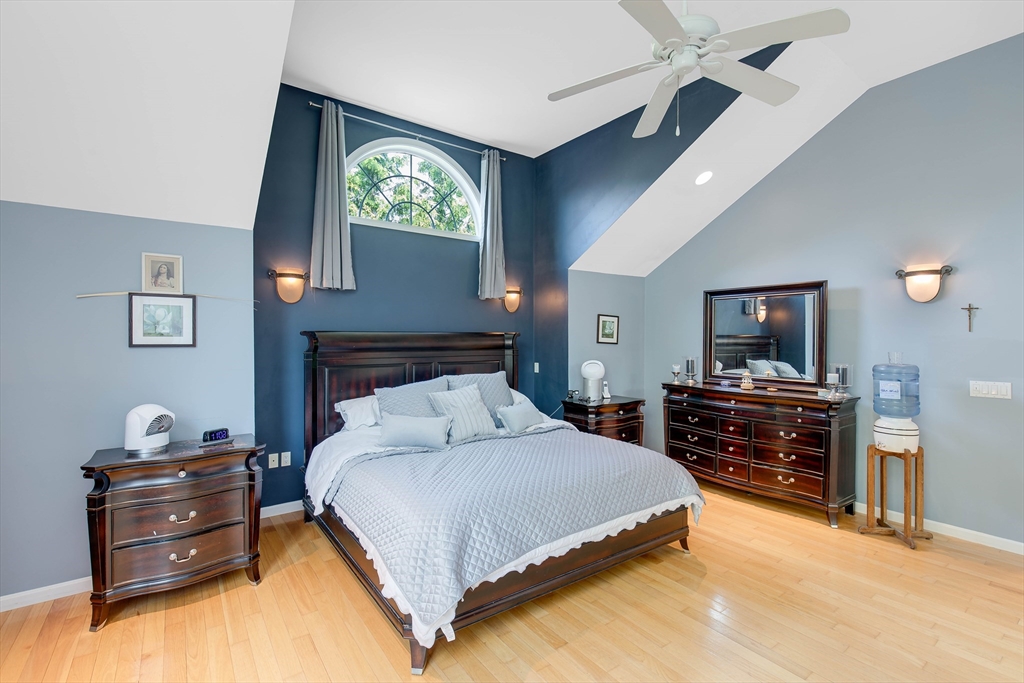 37 Mill Street Amesbury, MA 01913 - Photo 28 of 41