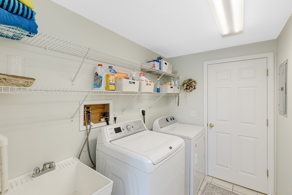 37 Mill Street Amesbury, MA 01913 - Photo 40 of 41