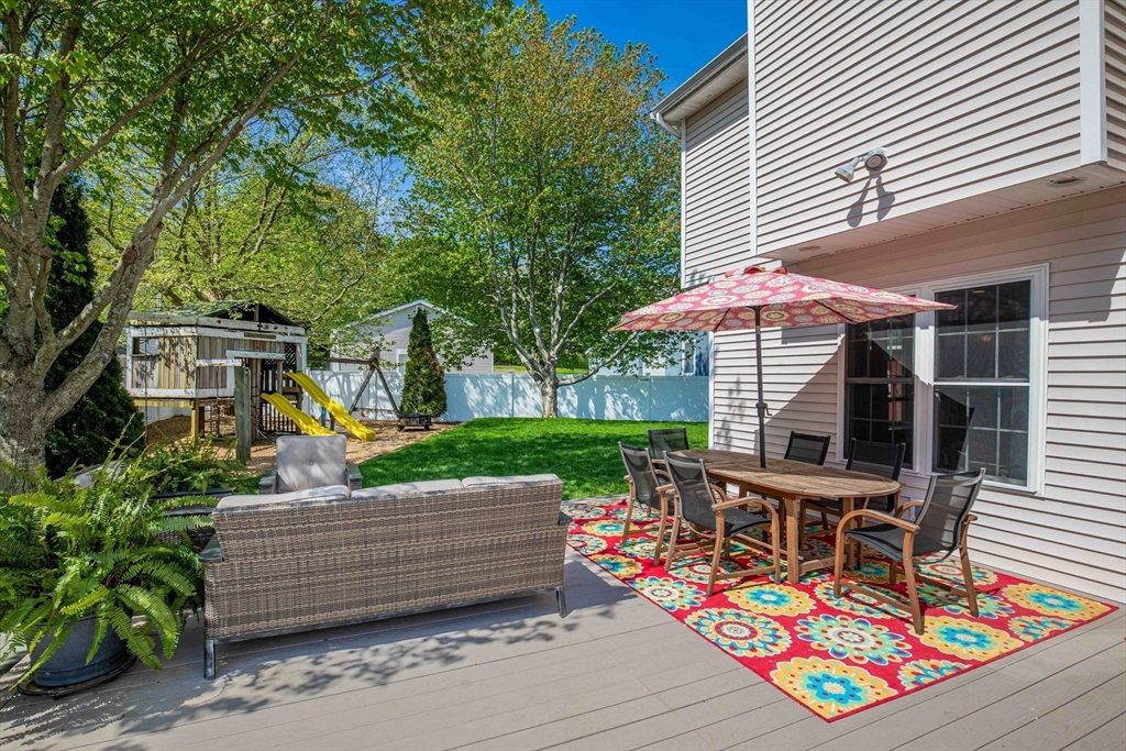 37 Mill Street Amesbury, MA 01913 - Photo 8 of 41