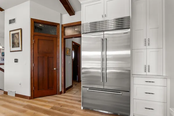 $759,900 | 2345 Silveridge Drive, Manitowoc, WI 54220