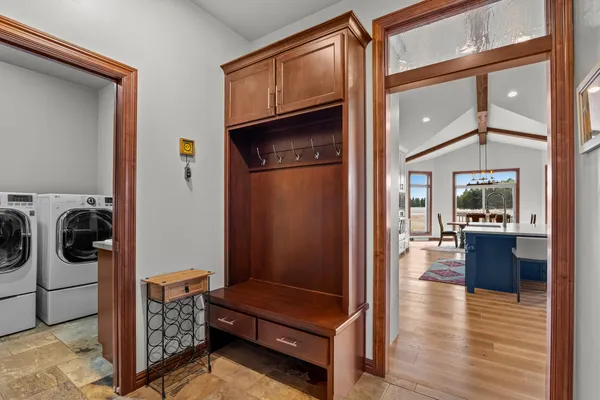 $759,900 | 2345 Silveridge Drive, Manitowoc, WI 54220