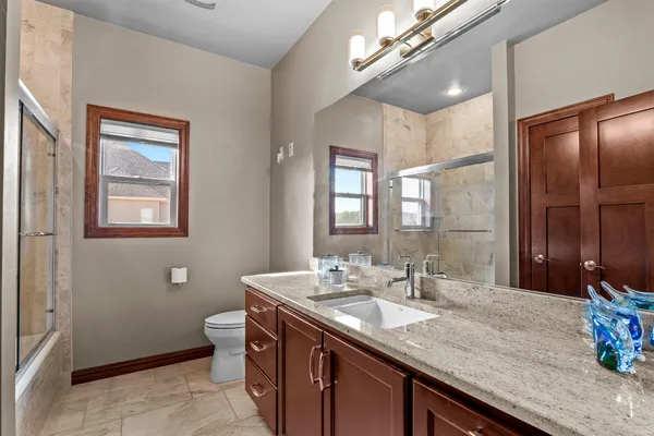 $759,900 | 2345 Silveridge Drive, Manitowoc, WI 54220