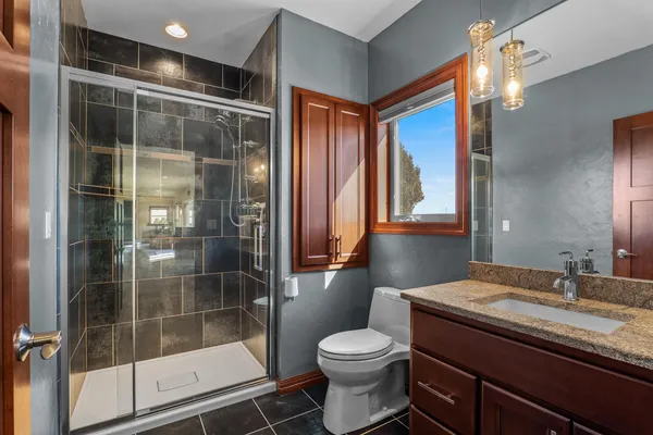$759,900 | 2345 Silveridge Drive, Manitowoc, WI 54220