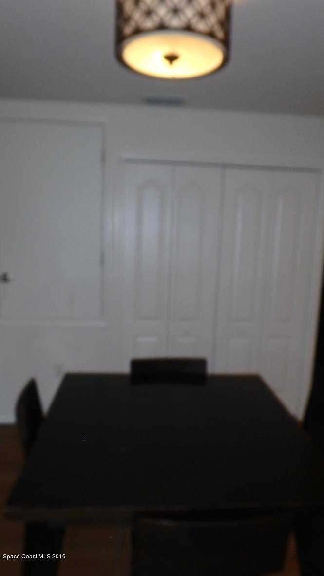 1231 Valleybrook Road Southeast Palm Bay, FL 32909 - Photo 3 of 9 Dining