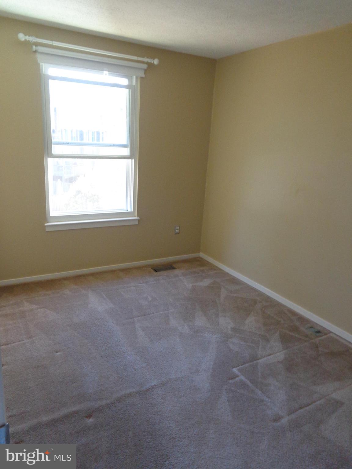 6524 Alexis Lane Springfield, VA 22152 - Photo 13 of 23