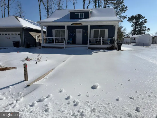 $399,900 | 324 3rd Colonial Beach, Colonial Beach, VA 22443