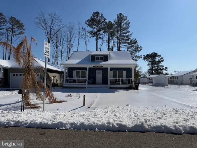 $399,900 | 324 3rd Colonial Beach, Colonial Beach, VA 22443