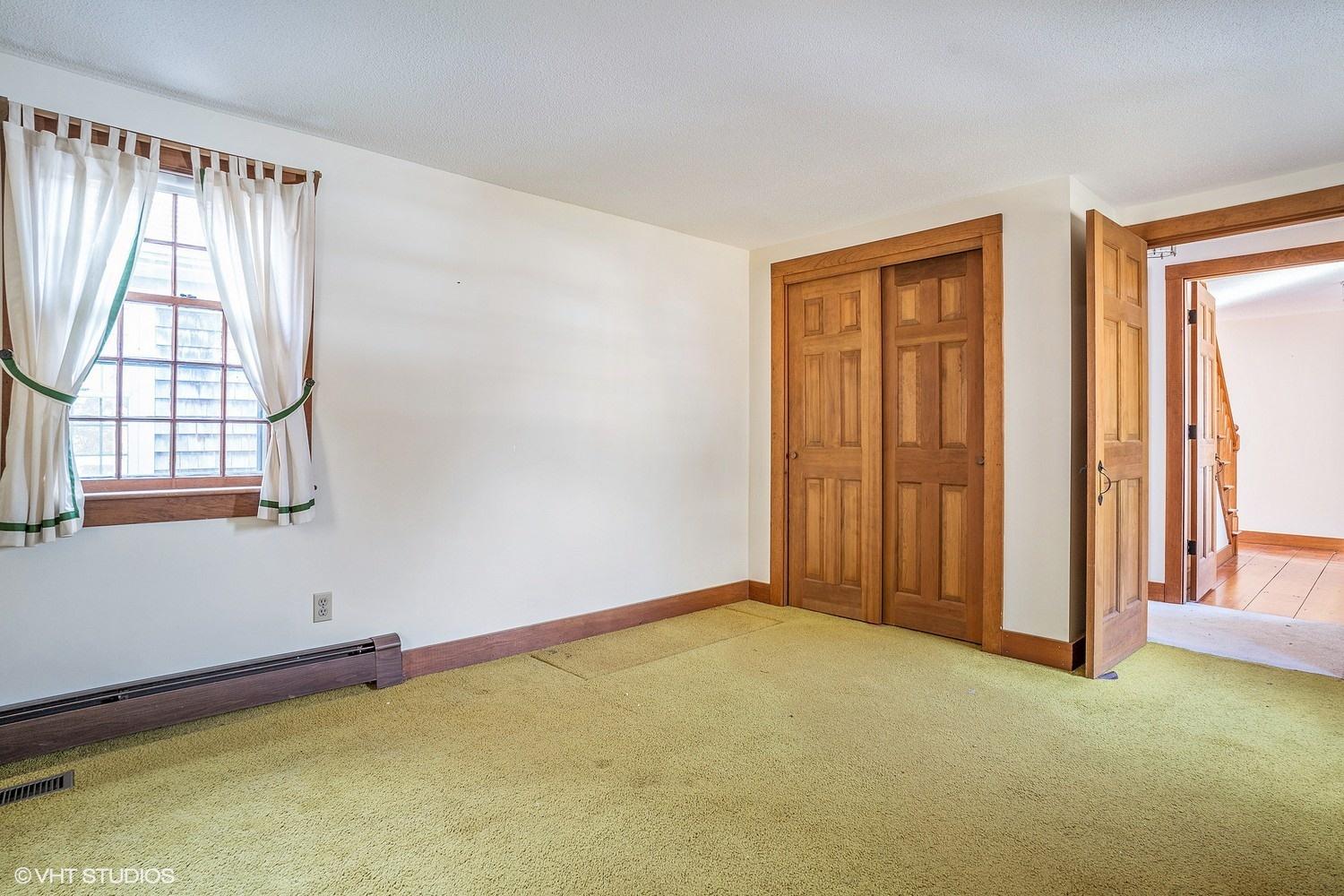26 Point Hill Road West Barnstable, MA 02668 - Photo 12 of 23 an empty room with windows