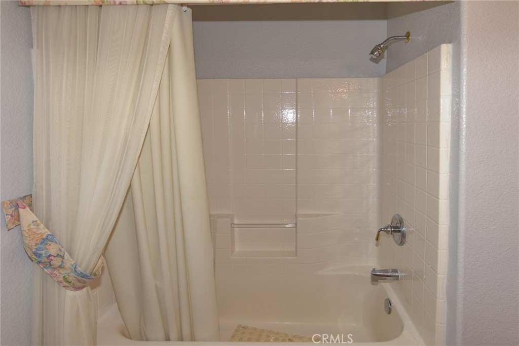 20690 Rancherias Road Apple Valley, CA 92307 - Photo 44 of 69