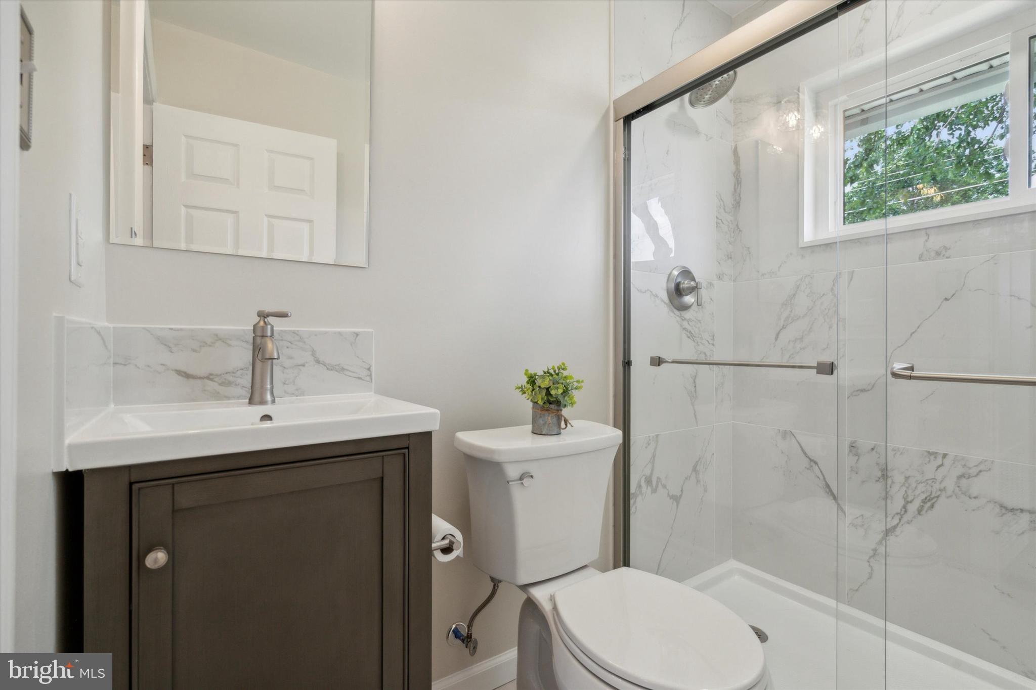 25 Calicobush Road Levittown, PA 19057 - Photo 17 of 25