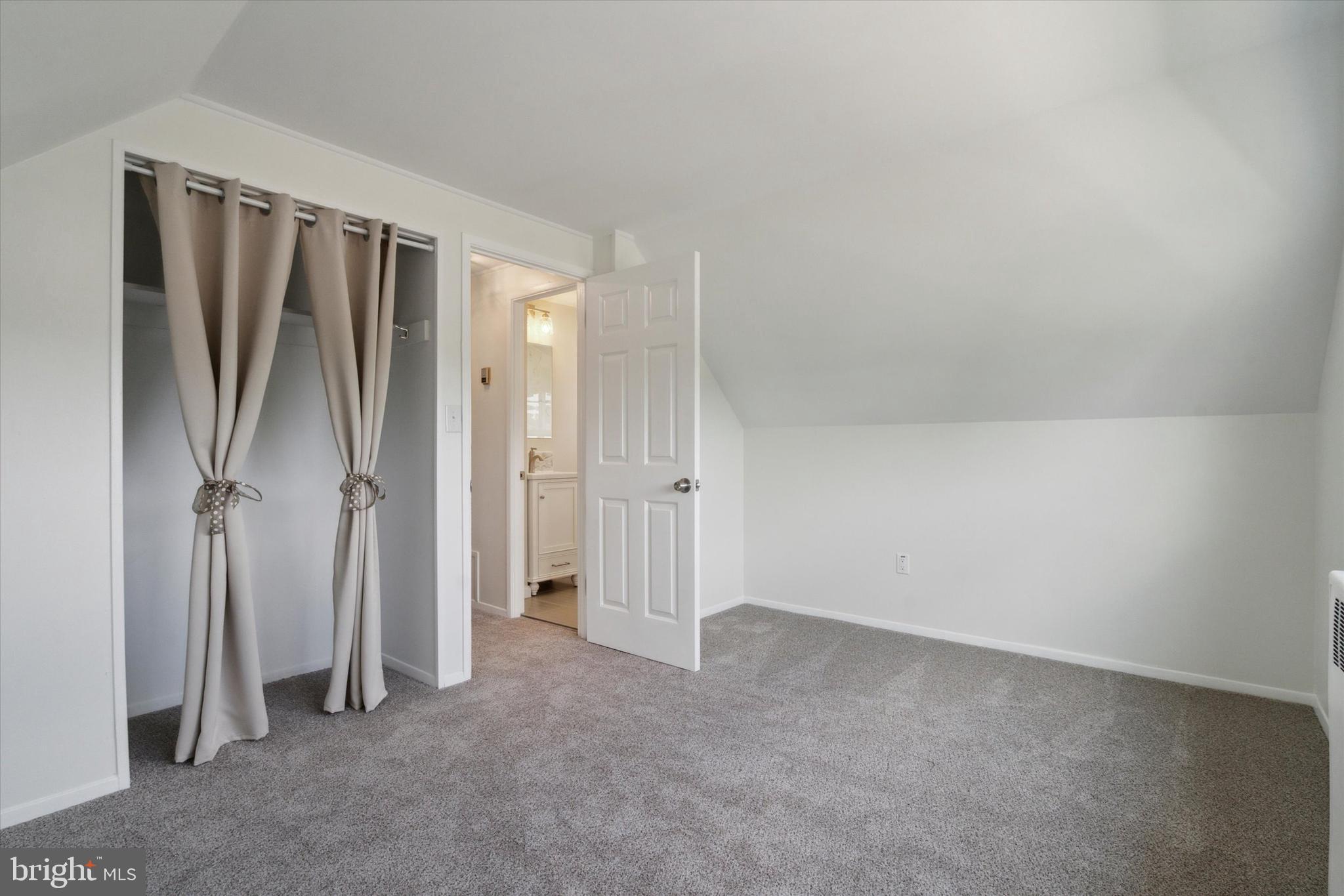 25 Calicobush Road Levittown, PA 19057 - Photo 20 of 25
