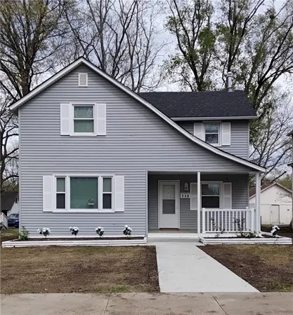 $299,000 | 713 South Cedar Street, Ottawa, KS 66067