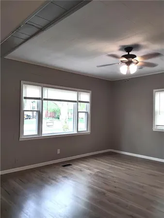 $299,000 | 713 South Cedar Street, Ottawa, KS 66067
