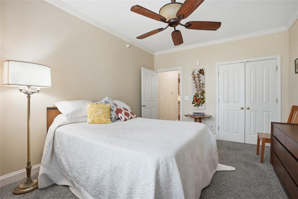 244 Adams Pointe Boulevard, Unit 10 Mars, PA 16046 - Photo 18 of 37