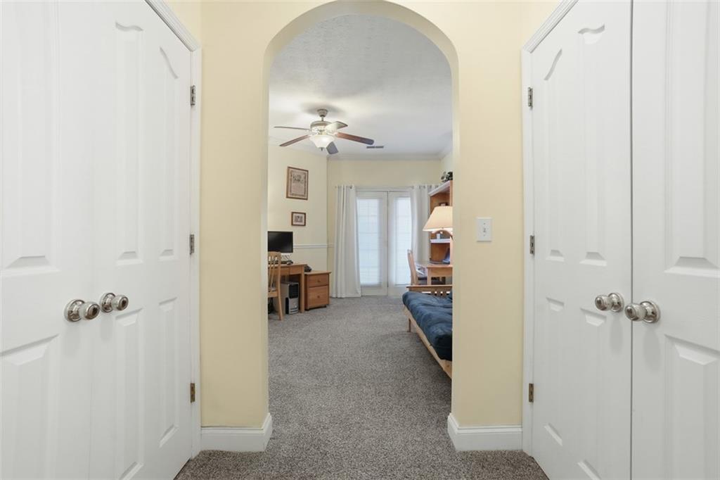 244 Adams Pointe Boulevard, Unit 10 Mars, PA 16046 - Photo 23 of 37