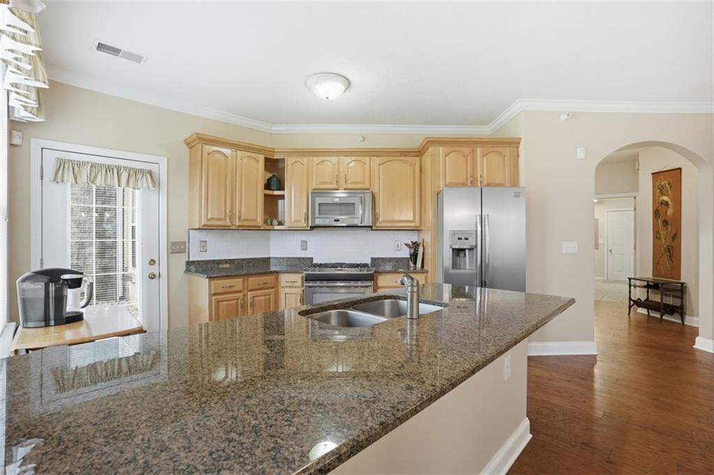 244 Adams Pointe Boulevard, Unit 10 Mars, PA 16046 - Photo 10 of 37