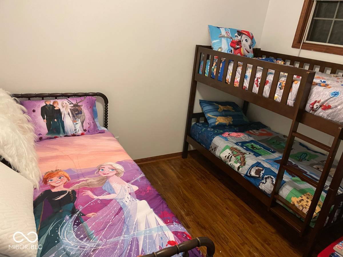 9375 Cooper Road Zionsville, IN 46077 - Photo 11 of 16