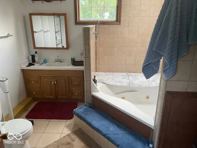 $3,200 | 9375 Cooper Road, Zionsville, IN 46077