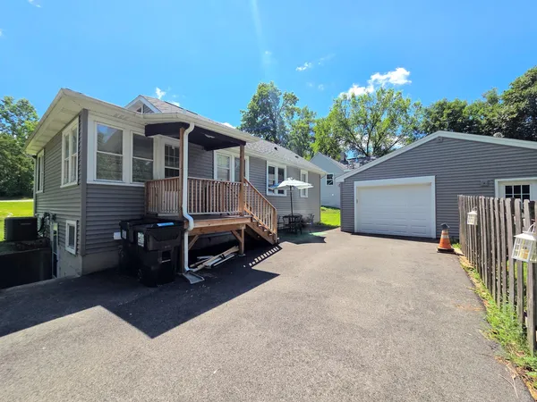 $2,200 | 3823 East Wonder Lake Road, Wonder Lake, IL 60097
